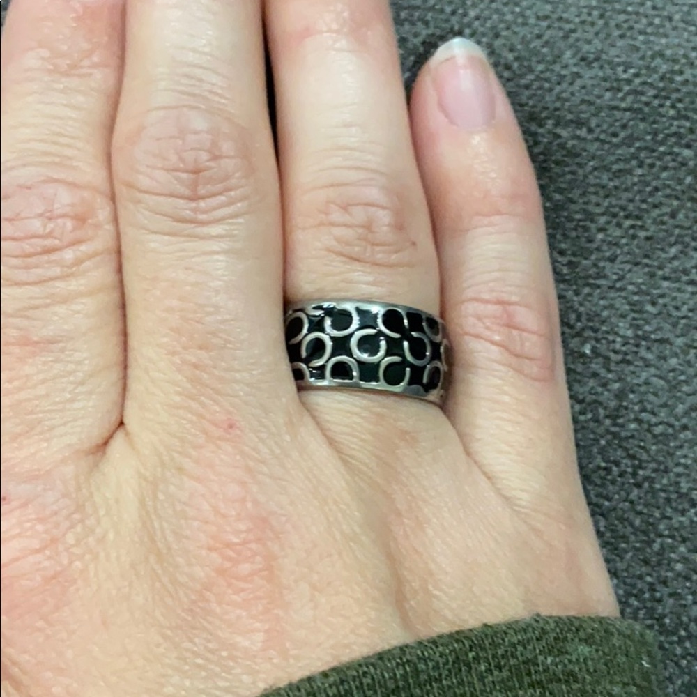 Coach ring - Picture 3 of 4